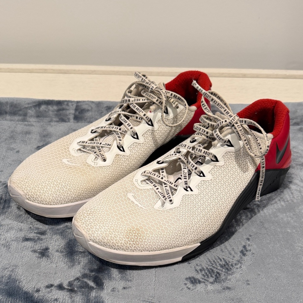 Nike Metcon 5 Banned Shoes - Men’s US Size 13